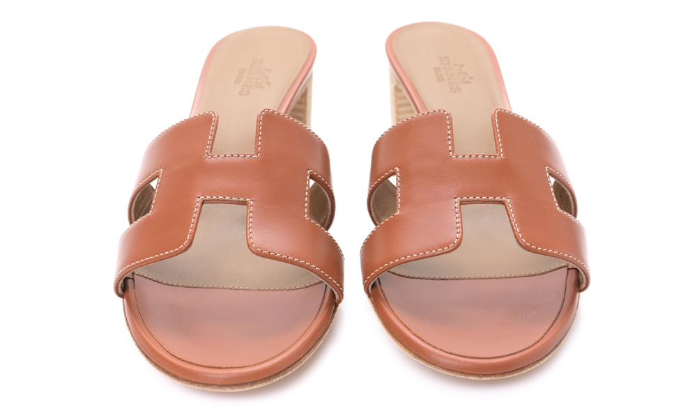 Hermès Oasis sandal "Gold"