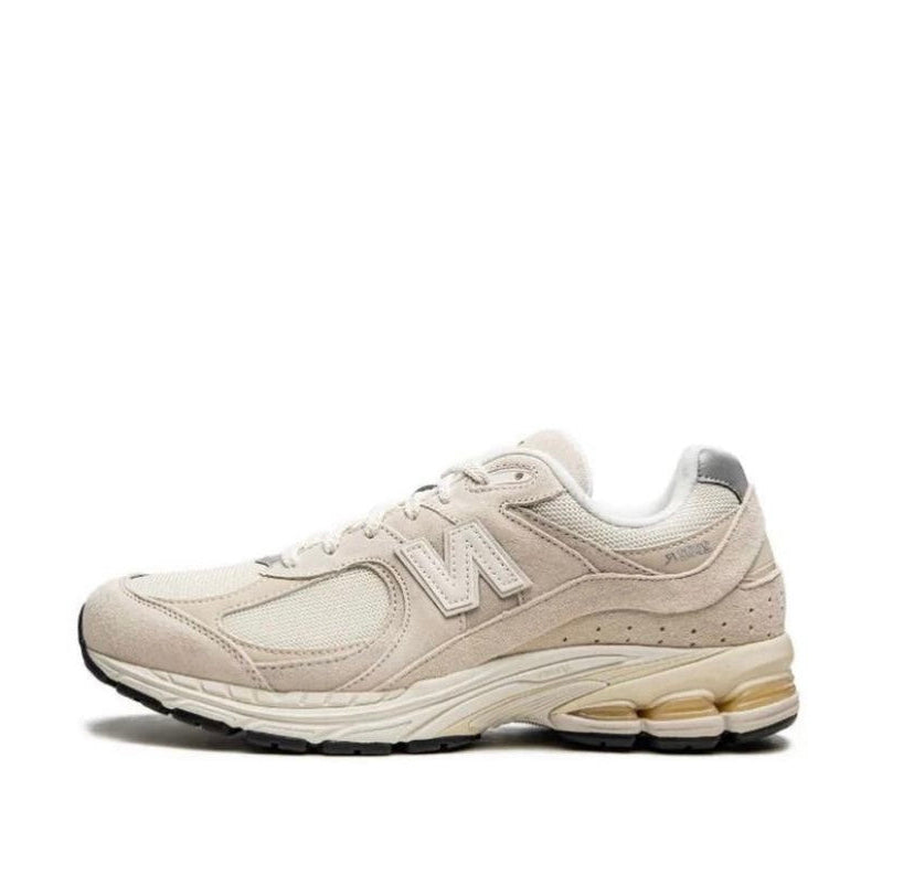 New Balance 2002R