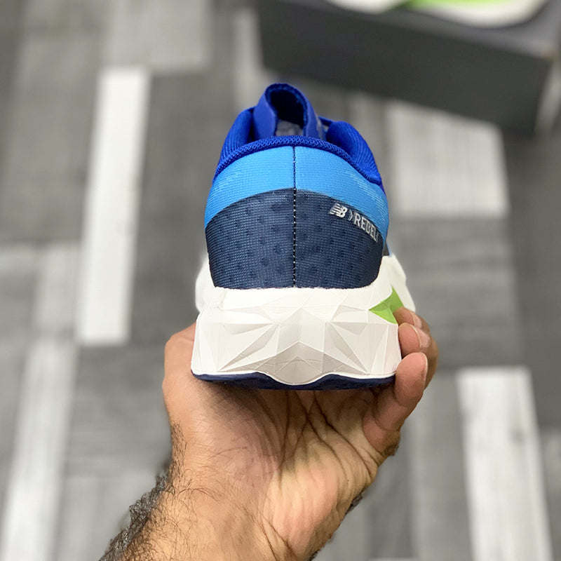 New Balance FuelCell Rebel v4 Limelight Blue
