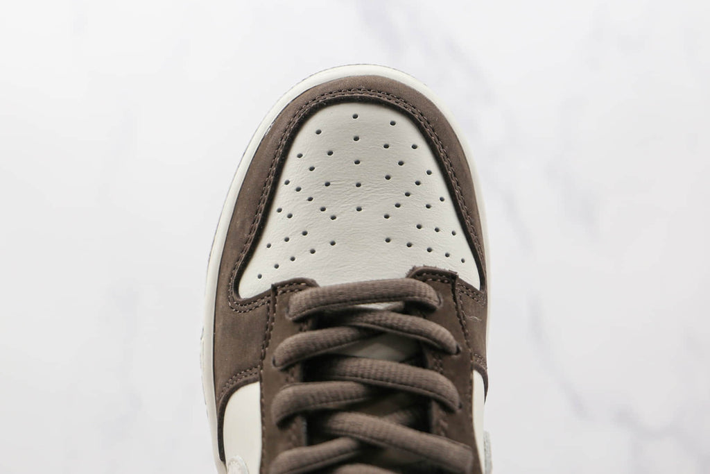 Nike SB Dunk Low Otomo Katsuhiro