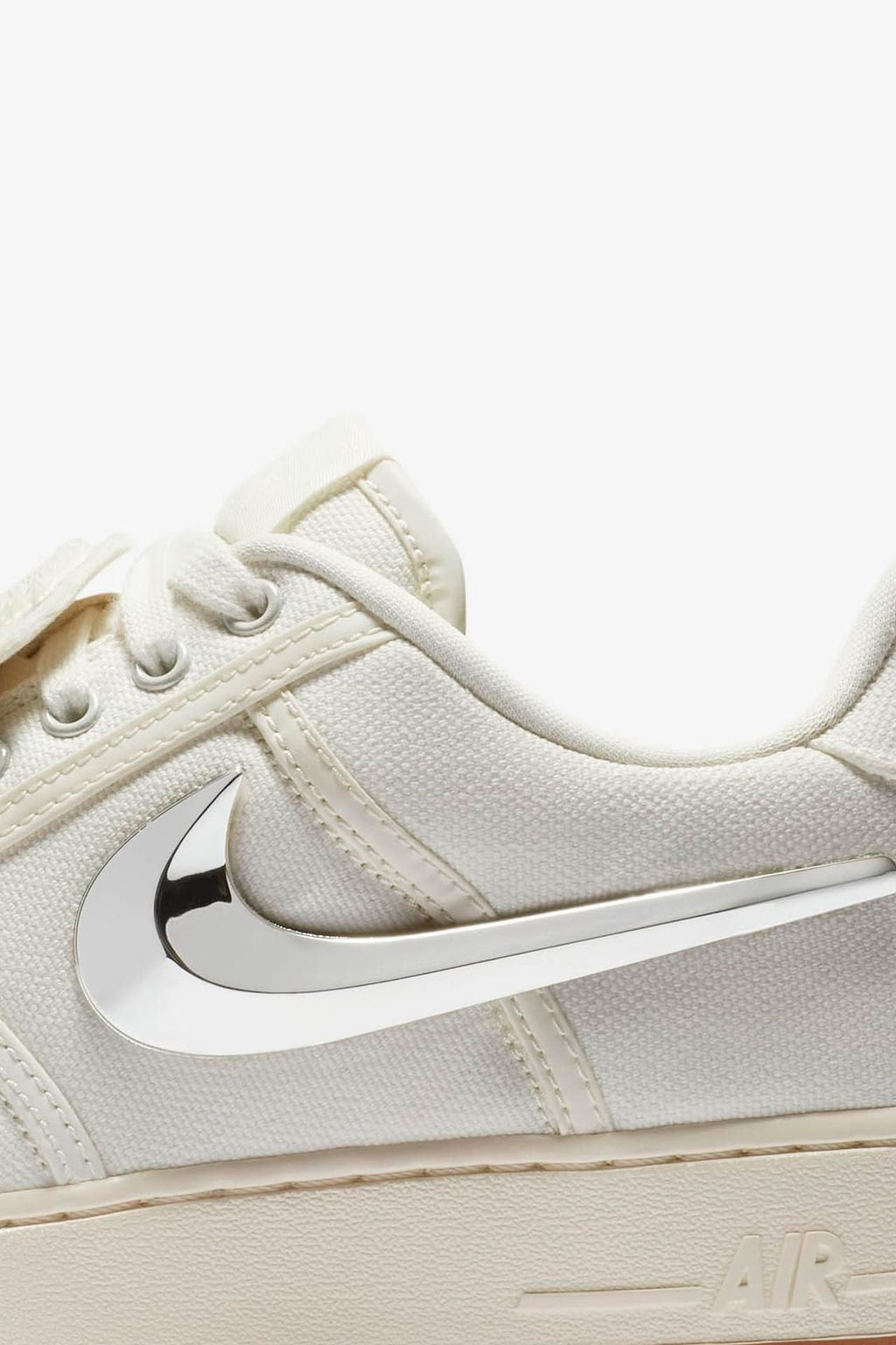 Travis Scott x Air Force 1 "White"